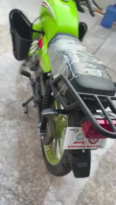 شايننك مديل 2025 فول  مكفوله اصولي طالعه من الوكيل صار شهر سعر مليون ونص وبيه مجال ديوانية  تواصل ***********
