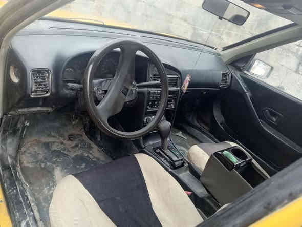 سلام عليكم بيجو روى مكينة وكير ونجي 4 اكسل كارينه صدر جديد رقم  واسط ألماني تحويل عليها هيه  200 صدر جديد مشط كهربايات عنون بغداد سياره ناعمه 
سعر 14وبيها مجال
***********
