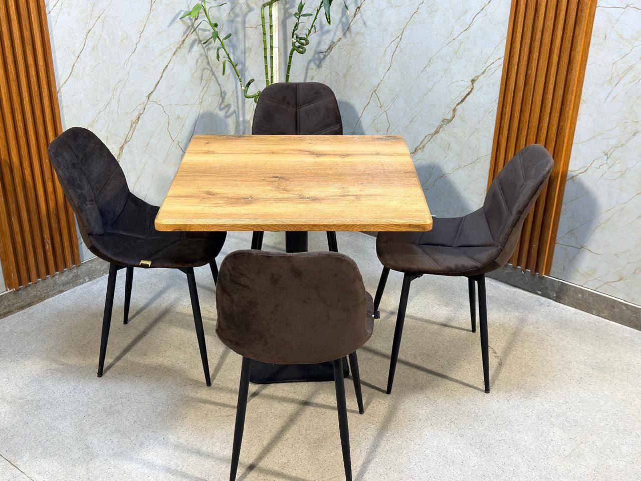 ميز وكراسي السعر 195 الف


**إذا كنت صاحب هذا الإعلان وتريد حذفه لأي سبب، رجاءا أرسل رسالة إلى الدعم الفني**