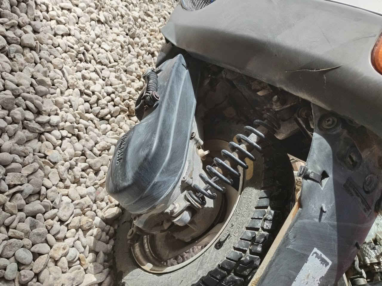 ***********  سلام عليكم دراجه بطه دبل سكليتر موديل2003 الدراجه حاويه صارلها سبوع مطلعها من المعرض بيها وصل مال معرض المكان كربلاء واني خادم للشراي
