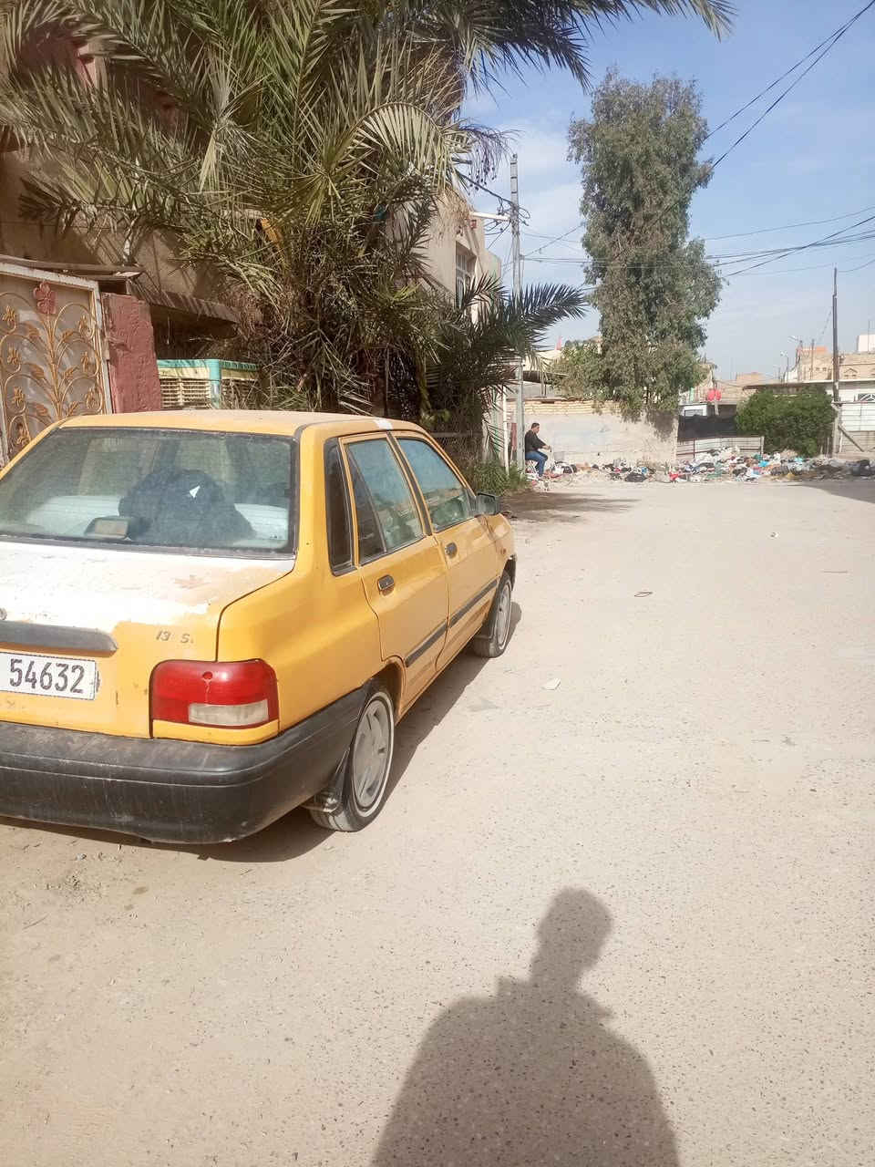 كير مكينه 
حداديه  جديده
تخم تاير جديد
هيه غرامات مصفره 
بسمي سياره 
دواخله جديده 
سياره ما نقصه اي شي 
***********
