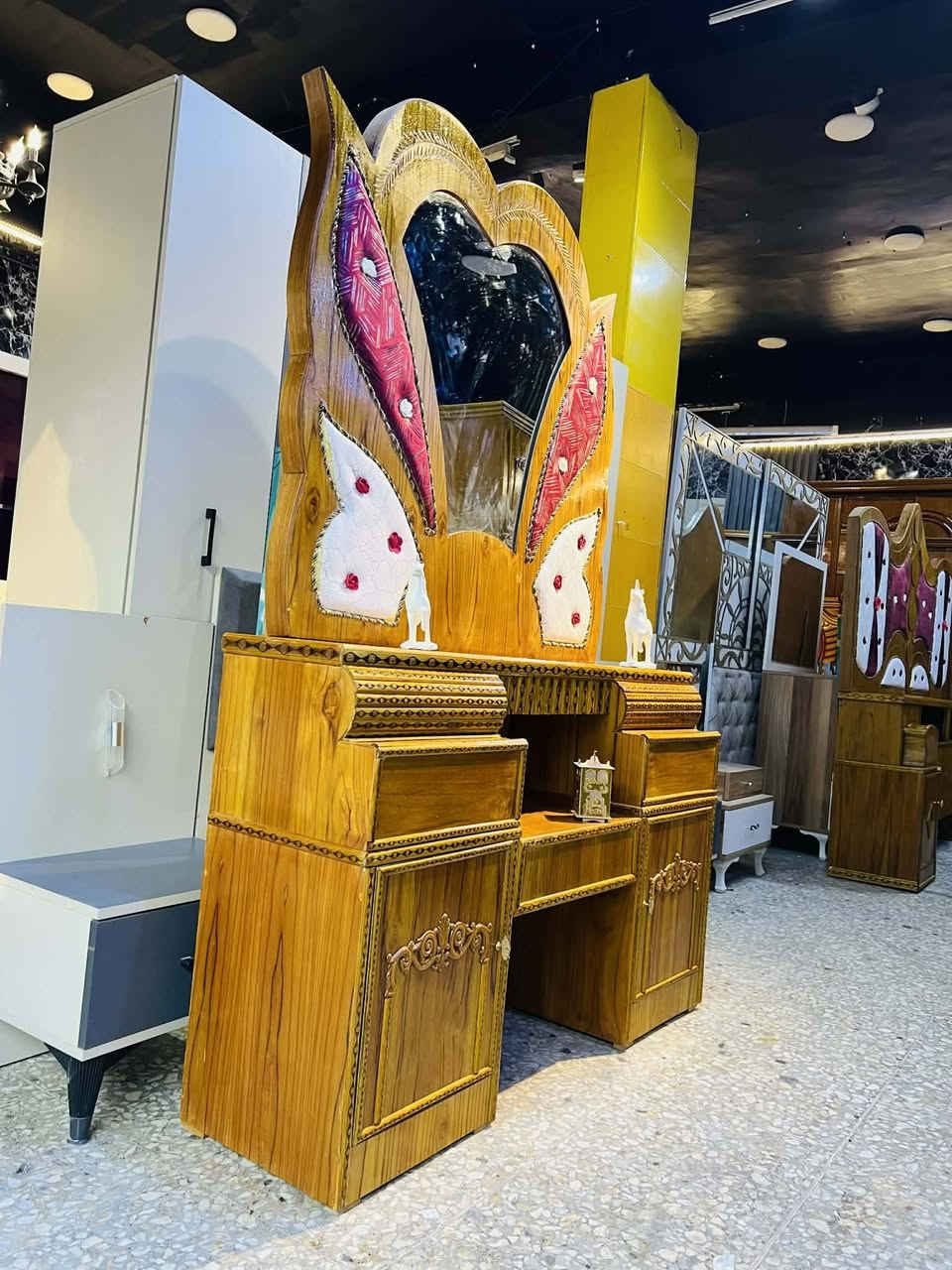 غرفه صاج عراقي  🇮🇶
5 باب ناصي 🚪 
دنك زان 🪵
ضهر جرجوبه 💢
نضافه 90 ٪💯
شغل وسط 💫
عدد قطعه/ 6 
سعر 700 قفل 🔒
الشد والنقل داخل بغداد مجاني 🚛
يوجود توصيل محافضات بكروه 🚛


**إذا كنت صاحب هذا الإعلان وتريد حذفه لأي سبب، رجاءا أرسل رسالة إلى الدعم الفني**