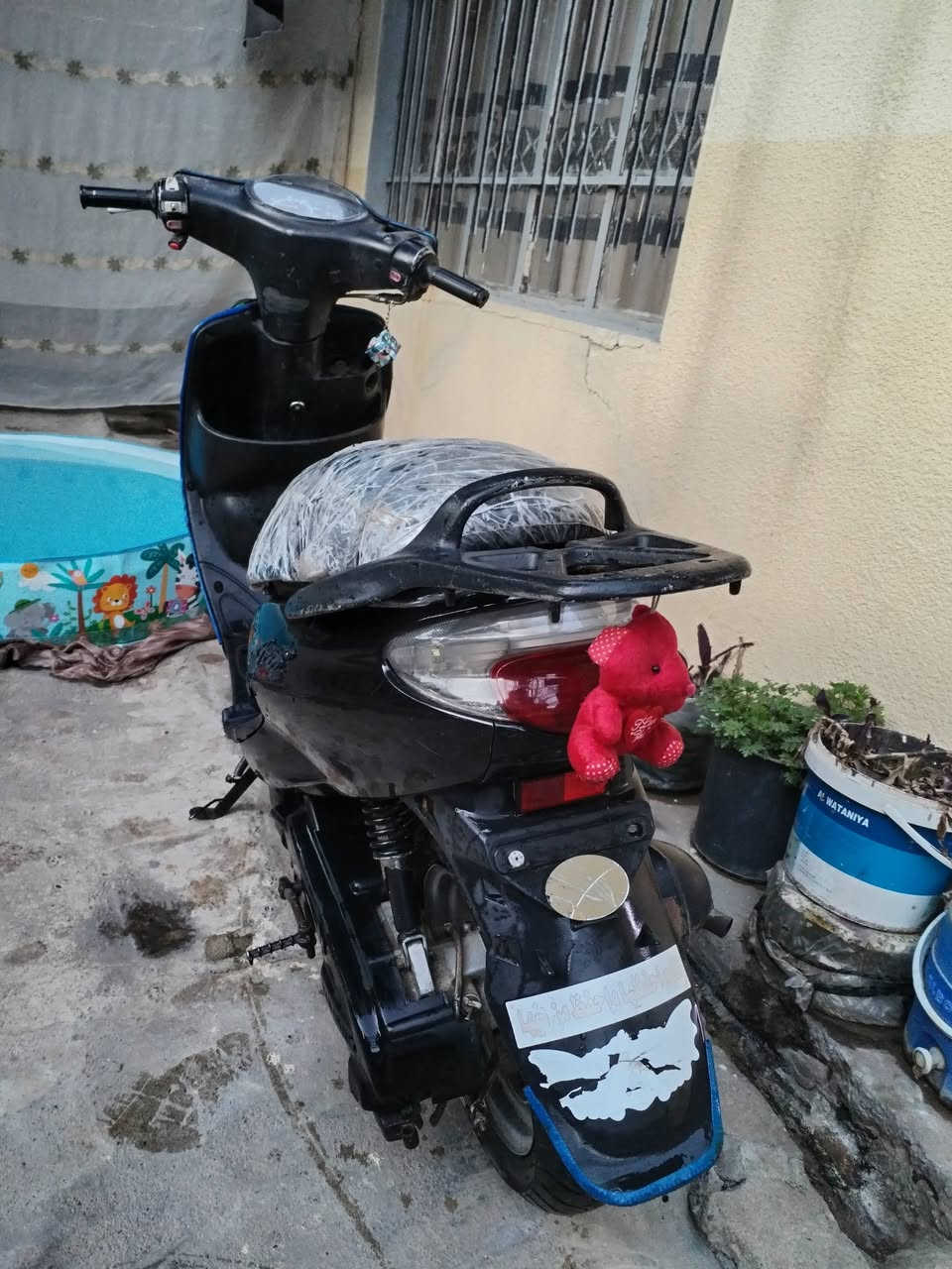 ماطور ابزز للبيع ماطور نظيف وارمينيا كلها شغاله بس السلف ما يشتغل سعر 280 ماتور شاصي شرط ماكينه خرسه)  ***********
