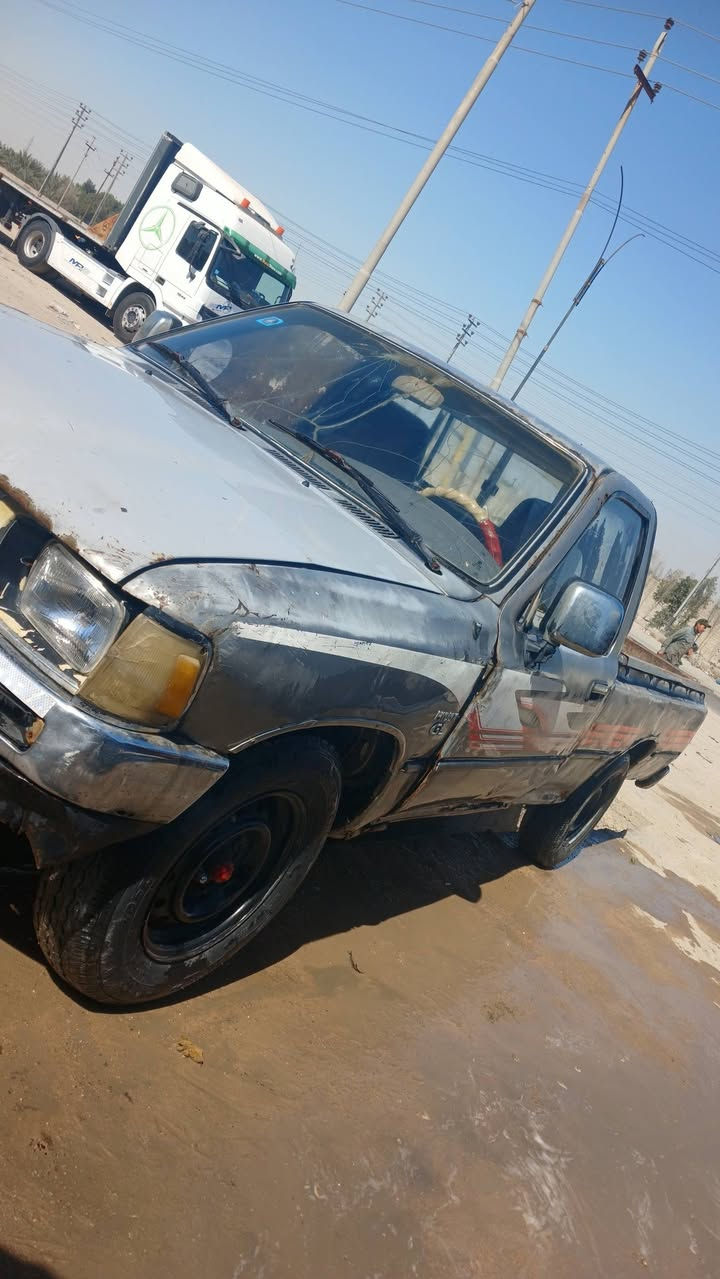 السلام عليكم تيوتاء موديل 96للبيع   رقم ذي قار. محرك نضيف كير نضيف شاصي نضيف سنويه ل29 رقم الهاتف ***********
