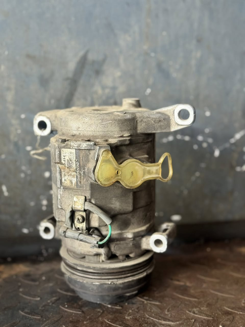 السلام وعليكم متوفر كمبريسرات ياباني 🇯🇵امريكي🇺🇸كوري 🇰🇷 12Vو24فوط شتريد موجود مال حاوية 🚚ضمان شرط الوكم مكاني الكرادة *********** الانتصال
