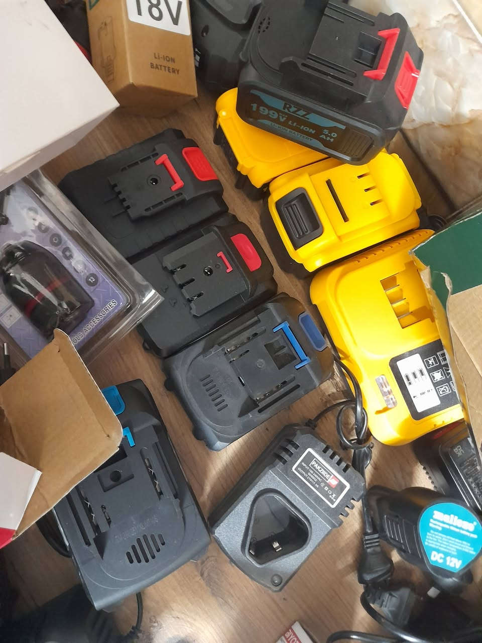 بطاريات ماكتا 15 خلية سعر 20 الف واصل واذا قطعتين ٣٥


**إذا كنت صاحب هذا الإعلان وتريد حذفه لأي سبب، رجاءا أرسل رسالة إلى الدعم الفني**