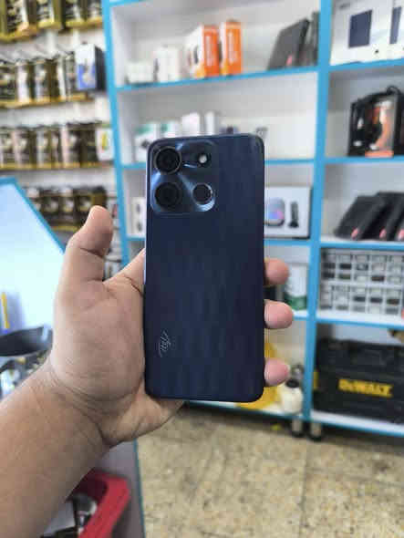 ايتل A60s
الذاكرة 64 العشوائية 2+2
يدعم البصمة ، كامراته بيهن غواش 
الجهاز نضيف مبدل شاشة
يفيد للتصفح والاتصال واستخدام الأطفال
السعر 60 الف للتواصل ***********
