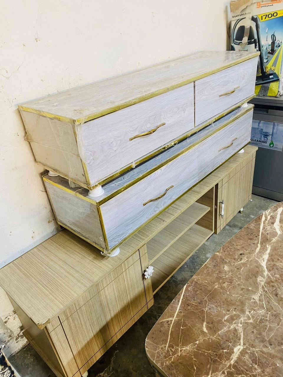 وصول وجبة  مواد منزلية المستخدمة والجديدة الى معرضنا 
المكان الشرقاط الخصم  
التواصل ***********
