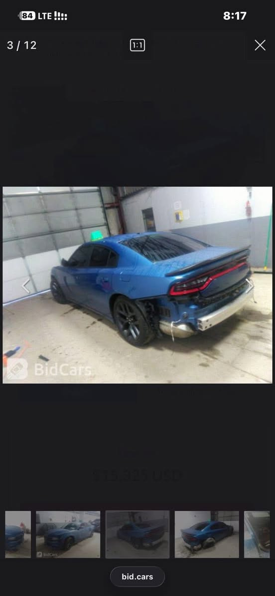 دوج جارجر sxt
بلاك توب 
لون مميز
موديل 2021 
مواصفات بلاك توب 
كشنات هيتر 
استيرن هيتر 
حساس خلفي
كامرة دواره
ويل 20 
السعر 245 وبيها مجال 
العنوان بعقوبة ديالى 
الضرر موضح بالصور
للاستفسار الاتصال 
***********
