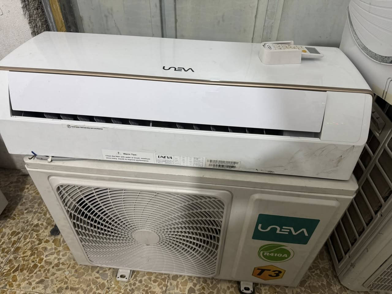 🔥 عروض مميزة من ورشة التقني 🔥
لبيع أجهزة التبريد (السبالت) المستخدمة بحالة ممتازة جداً (أخو الجديد)!
تتوفر لدينا الأجهزة التالية، الأجهزة كاملة وبدون أي نقص (جيب وشد):
• سبلت 1 طن توسوت (Tosot): مشتغل أشهر قليلة فقط ـــ 325,000 دينار
• سبلت 1 طن نيوفا (Neova): مفتوح من الكارتون فقط ـــ 300,000 دينار
• سبلت 1.5 طن توسوت (Tosot): ـــ 425,000 دينار
• سبلت 2 طن توسوت (Tosot): ـــ 550,000 دينار
تفاصيل إضافية:
• يتوفر لدينا خدمة التوصيل والنصب.
• الأسعار ثابتة (بدون عملة أو إحراج).
📍 العنوان: بغداد - حي أور - قرب جامع الفردوس.
📞 للحجز أو الاستفسار، يرجى الاتصال على الرقم: ***********
