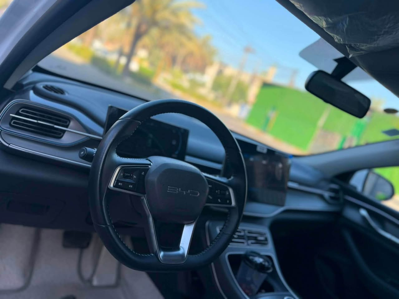 🚘 BYD DESTROYER 05 2025 🚘
بي واي دي دستروير مديل 2025 

# مرقم_اربيل 22 

بأسم شركه عدها فرع في أربيل والديوانية والنجف  تريد وكاله او تحويل موجود ومتوفر

ماشيه 11 الف الكلي 

كفاله عامه بوضع الشركة 

شاشة جبيره دواره 

تحكمات ستيرن جهتين 

كشنات جلد لونين رياضي

ويل كروم

وباقي المواصفات معروفه بالصوره

مكان السياره بغداد / حي القاهرة 

السعر المطلوب 19800 وبيها مجال بسيط 

***********
