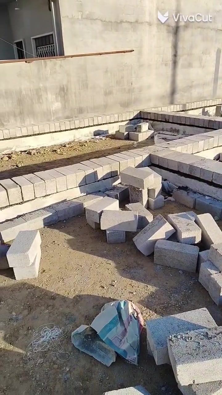 كادر بناء *********** /*********** بلوك درجة أولى
