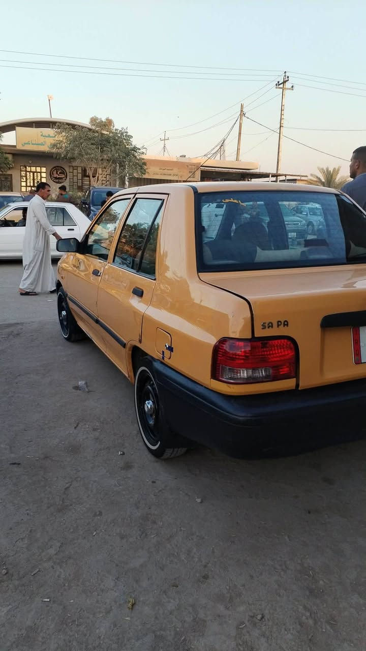 سايبه مديل 15.رقم نكليزي كربلاء. مصفره هيئه وغرامه سياره نضيفه مال جناي تاخضه ربع ما ذب عليه، مكاني كربلاء، السعر، 35،وبيه مجال، رقم الهاتف ***********،
