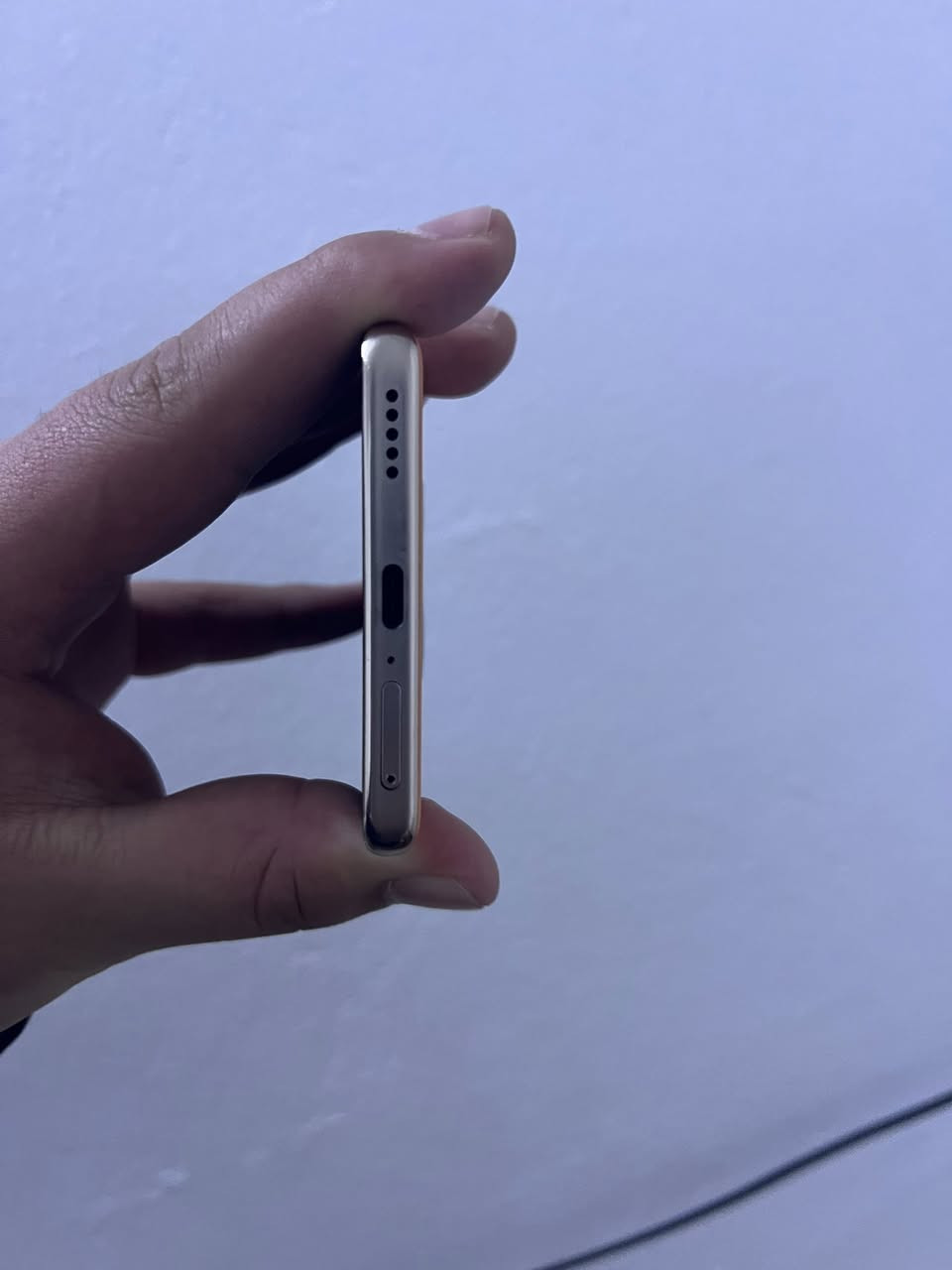 سلام عليكم هونر x9c للبيع
جهاز نضيف اخو الجديد 
الشاشة6.78 بوصة - 120 هرتز - AMOLED
ذاكره 256
رام 12
البطارية والشحن السريع6600 مللي أمبير - 66 واط
الكاميرا108 + 5 ميجابكسل
اغراضو كامله 
سعر 300بي مجال قليل


**إذا كنت صاحب هذا الإعلان وتريد حذفه لأي سبب، رجاءا أرسل رسالة إلى الدعم الفني**