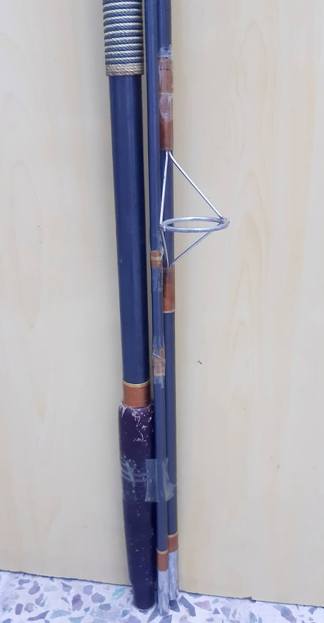 عصا اولمبك ياباني بحري 3 قطع

▪️الطول 3,60

▪️النوع صب ثقيل 

▪️الضرر نقص في الحلقات ❎

▪️السعر 15.000
، 
، 
للحجز والأستفسار مراسلة الصفحة 📩
أو الواتساب على الرقم *********** ☎️
يوجد خدمة توصيل 🛵
