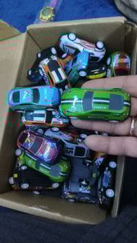 سيارات أطفال • ٥٠قطعة • توزيعات