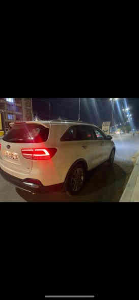 سلام عيكم         كيا سورنتو خليجي
رقم اربيل انكليزي 
موديل 2018
سنويه بأسمي جديده 
مكفوله من لصبغ ولتبديل 
( @@@@فقط ربع الجاملغ بارد ) 
لون ابيض 
٦ سلندر
 ٧ راكب 
مواصفات 
بصمتين: تشغيل وتقفيل 
بردات خلفية اصلية 
كشنات السائق كهرباء
كامرة بلادية دواره
حساس امامي وخلفي 
مري شفط 
تحكم استيرن فول 
حاكية : ابلوتوث: اوكس
تبريد ابيانو 
تبريد ٣ قطع 
اضواء ترحيب
اشاير بلمري 
يدات نيكل اصلي 
لد خلفي
لد امامي
ويل اكروم ١٩ خمسه ويل كب
ماشية 125  الف حقيقي
كير ومكينة وصدر  وتبريد خير من اللة 
سيارة جديدة معنى الكلام مال بيت 
مابية اي نقص 
 
السعر245 وبيهه مجال بسيط 
العنوان سامراء ***********@إشارة
