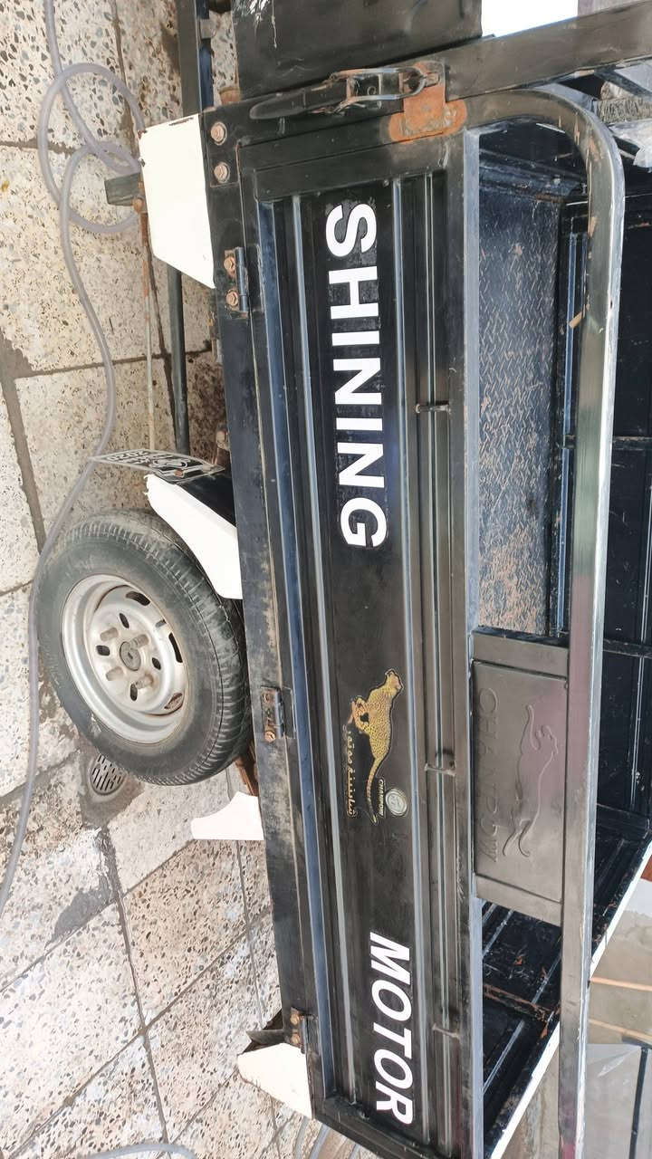 سلام عليكم شباب عندي ستوتة جمرة موديل 2023 محرك ٢٠٠                          اوراقه اصولية كهربائياً كاملة وكله شغالة وستوتة جاهزة من كلشي والسعر 1800 وبيهة مجال العنوان بغداد البياع التراث قرب المضخه والرقم الهاتف ***********/ ***********
