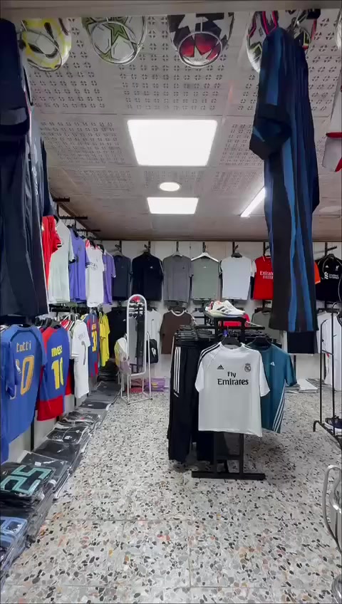 محل تجهيزات رياضيه
تتوفر جميع المستلزمات الرياضية 

عنوان المحل مقابيل ابو علي ابو ذهب فرع بيت حجي تكليف 

كما موضح بالفيديو 

📞***********

@إشارة
