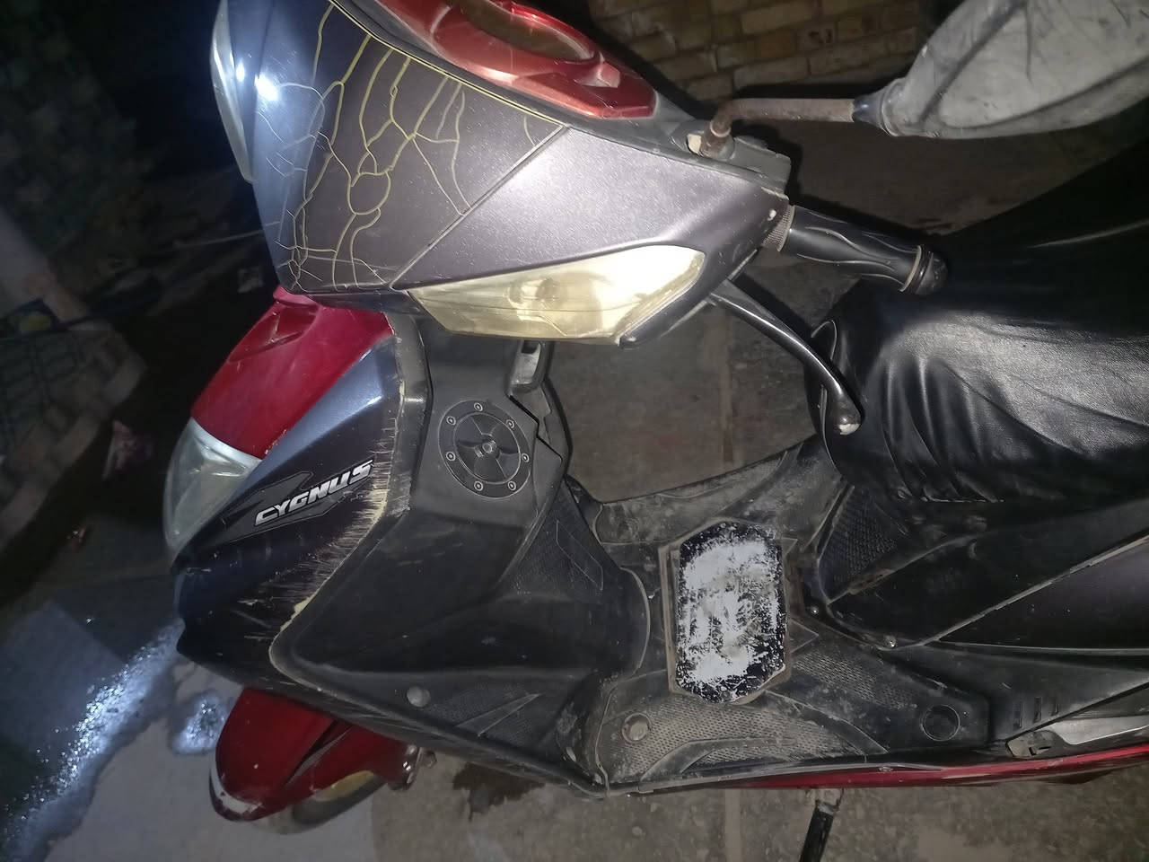 السلام عليكم ورحمة الله وبركاته دراجه للبيع بيعه مستعجله دراجه هاي كدامك نضيفه وماناقصه اي شيئ الاستفسار يرجا مراسلت هاذا الرقم ***********
