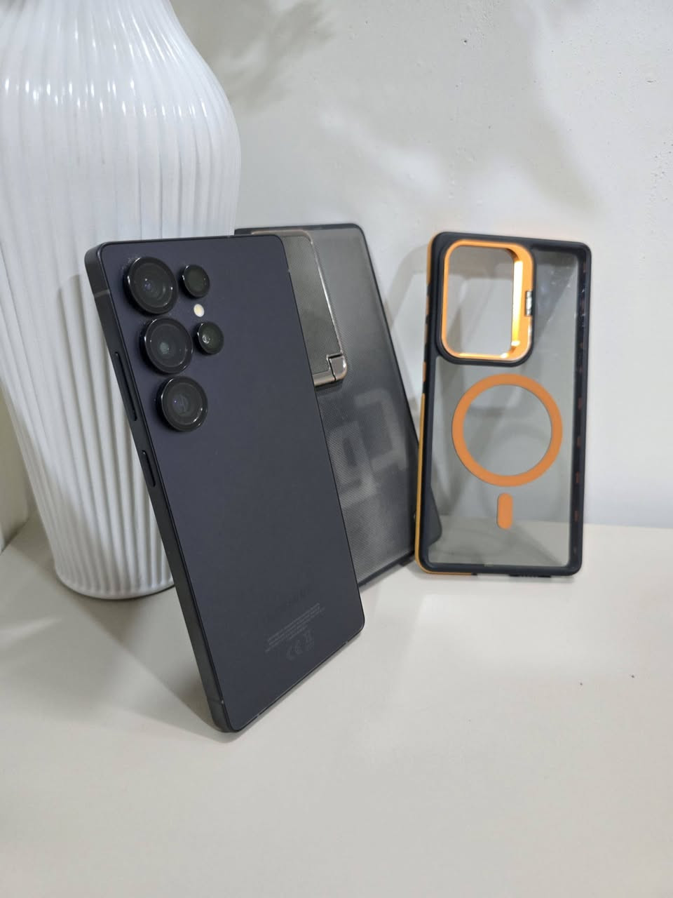 سلام عليكم ورحمه الله
25 الترا ذاكره 256 شرق اوسط عين فهد 
لون جت بلاك اسود طافي كارتون ضايعه ماكو
ويا كفرات اثنين وعدسات ياقوت جهاز مستخدم اقل شهر
نضافه 100/100 خدش مابي ابد جديد جدا 
مكفول من كلشي للبيع او مراوس مكاني بغداد كرخ 
السعر من الاخير مليون و100 قفل 
***********
