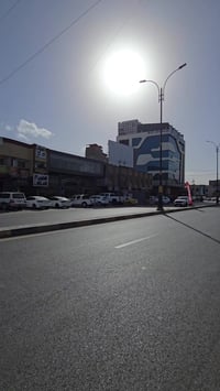 للبيع في السيدية على شارع التجاري العلوة  مساحة 510م  واجهة17م  المحتو...