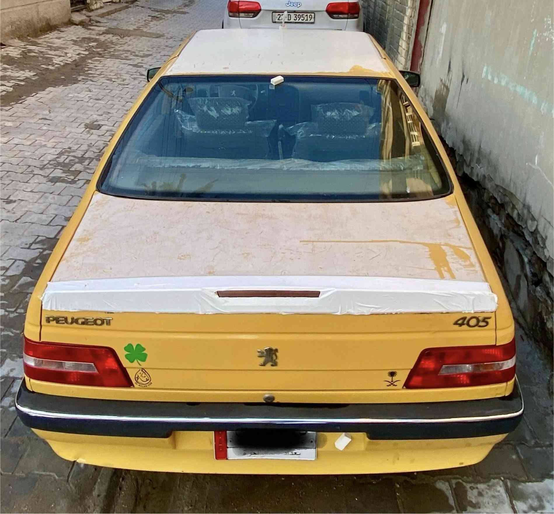 السلام عليكم للبيع بيجو لميس موديل 2015
رقم بغداد تحويل ثاني يوم مصفره هيئه

كير مكينه كفاله 

تبريد تدفئه 

تخم تاير 

حداديه خير من الله 

والكشر كفاله ما عده الهلال الخلفي معمر 

والباقي مكفول 

مكاني بغداد البياع 

مكلف بالنشر الاتصال 

***********

اتصل وبيك خير ودلل
