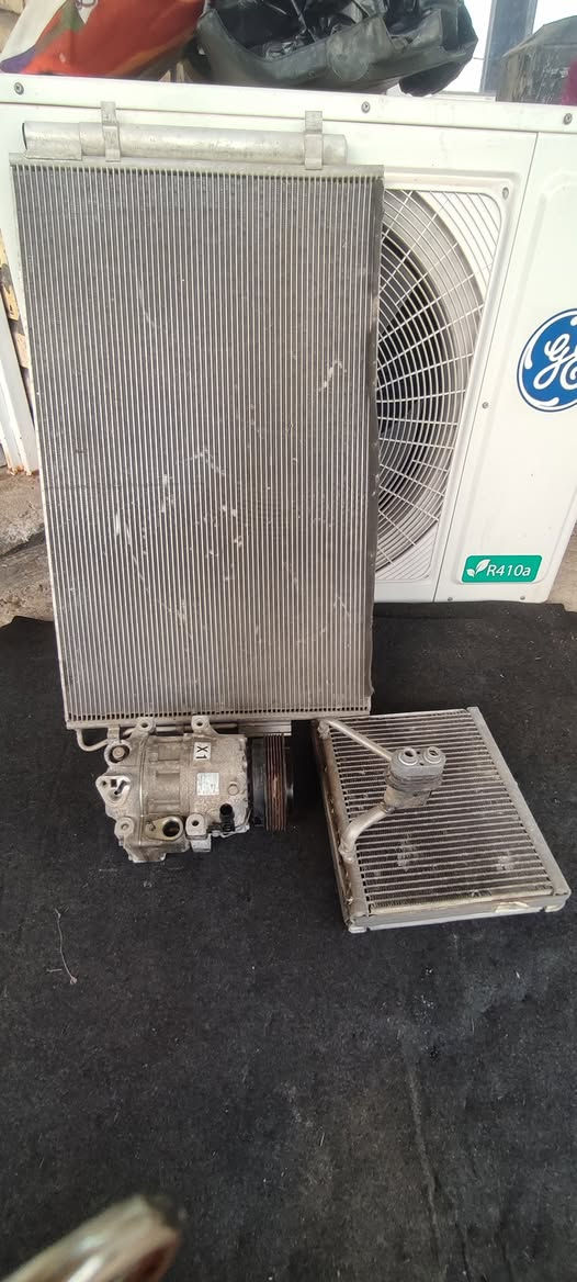 السلام عليكم
عندي منظومة تبريد سورنتو موديل 2018 للبيع السعر 175الف للتواصل *********** بي واتساب
