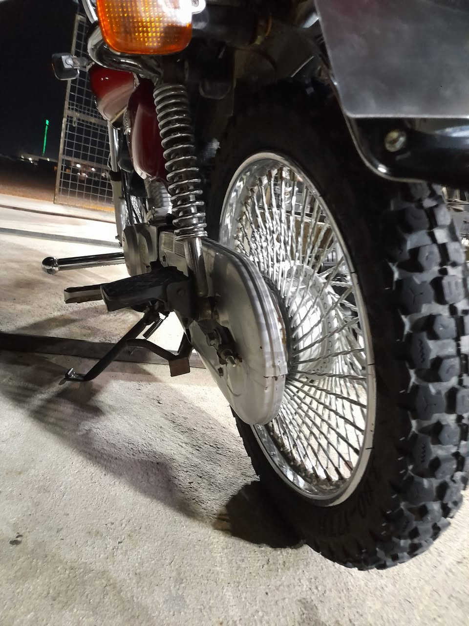 السلام عليكم ماطور الفين 20 للبيع شرط ما مفتوح 
جيب فيتر تعال ماطور كدم عين السعر 625  بي مجال وبيك خير تدلل ***********
