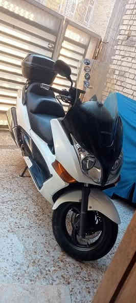 سلفر ونج جيتي محرك 400 شرط علفحص والضمان وابلاديه
ألمواصفات...💯
نظام اوفر
ستان كهربائي            السعر خاص/***********
ماشيه 27 الف.      مكاني بلديات👍
لايت زنون ابلاد
جي بي اس
قاعده وجنطه بلاديه
ام بي ثري داخل جنطه
ملاحظه الدراجه بيه اكو اشخوط بسيطه ومكحلهن فقط
