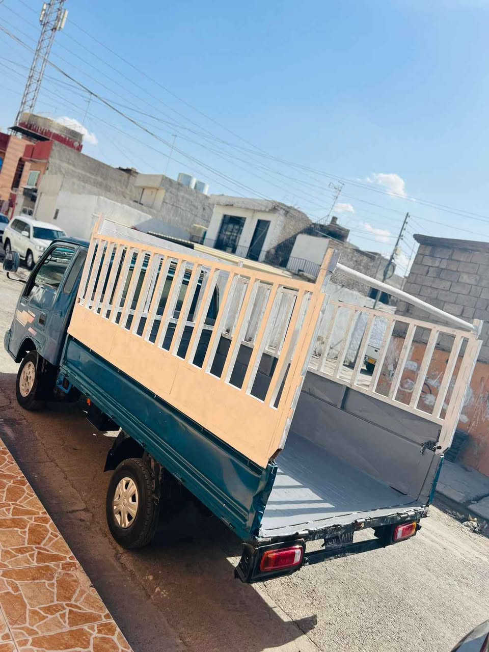 کیا ڤونتیرا مودیل1999 سیارکە مەکینەی 2700عادی رەشە 
سەنەوی اسلی
گێڕ و مەکینە بەشەرت
ناو و دەرەوەی وەک یەک جوانە
سعر//32وەرەقە تۆزێک مەجال
شوێن// هەولیر
***********واتساپ ڤایبر موجود أربيل, العراق
