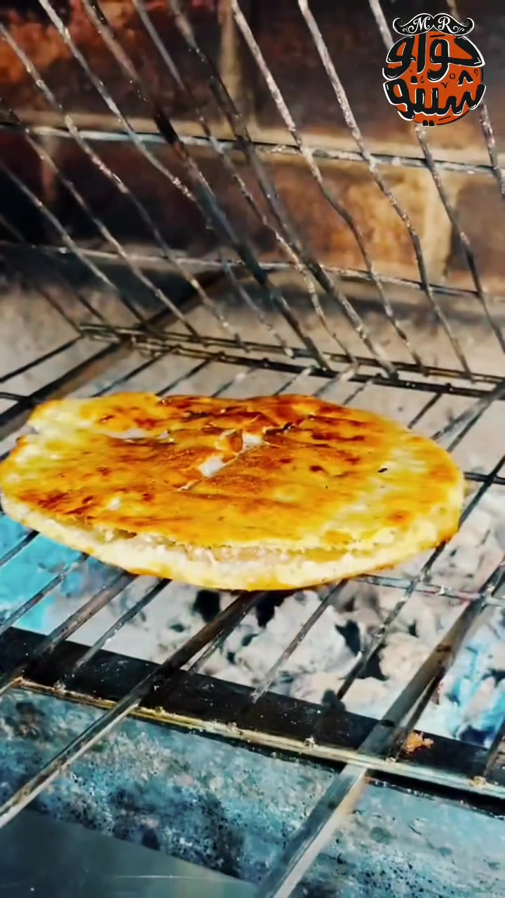 ناكل لحمة ضاني غنم عراقي في حواوشينو ونحااالي برضو في حواوشينو هو ده الكلام 😍😋
المنيو: حواوشي - طواجن - نيفا - طرب - كشري - طاسات - ملوخية - كفتة - ريش. وطلبات مخصوصة ديوك رومي وبط وتجهيز ولايم وحفلات

📍 العنوان: بغداد - السيدية - شارع العلوة - مقابل مدرسة حلم الغد.

🏍️ خدمة التوصيل السريع: متوفرة لكل مناطق بغداد.

📞 اتصل الآن: *********** .||. ***********
