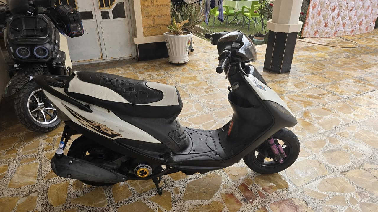 ماكس عدله 120
بوشه ٤٩ بلادي 
الدراجه كلها بلادي 
الاستفسار اتصال او واتساب ***********
