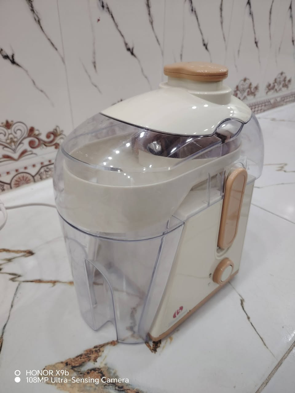 عصارة جزر او فواكه كهربائي باله تريد تفضل موجود توصيل كل العراق


**إذا كنت صاحب هذا الإعلان وتريد حذفه لأي سبب، رجاءا أرسل رسالة إلى الدعم الفني**