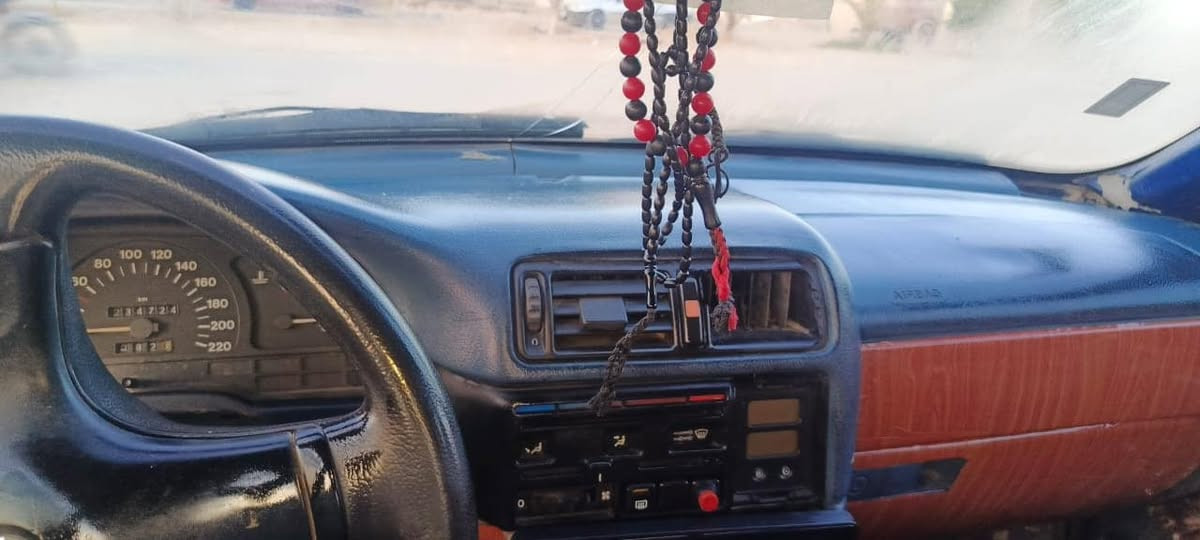 السلام عليكم اوبل ڤگترا موديل 90 رقم ديالى شرط التحويل كير ومحرك خير من الله السعر 37 المكان طوز خورماتو  رقم الهاتف ***********
