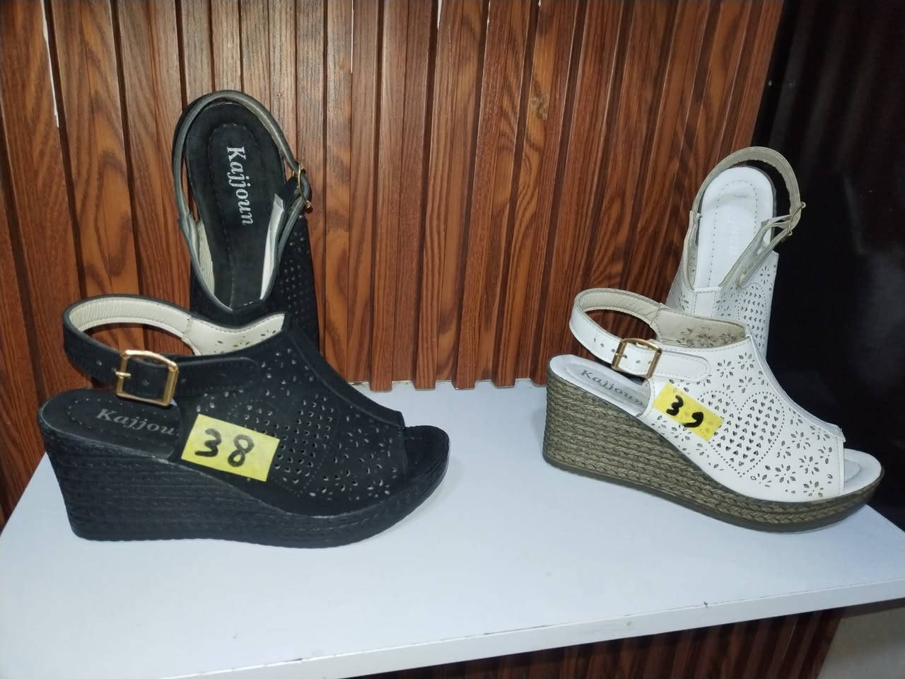 اي قطعه داخل المنشور سعرها 6000 رجالي ونسائي يوجد توصيل


**إذا كنت صاحب هذا الإعلان وتريد حذفه لأي سبب، رجاءا أرسل رسالة إلى الدعم الفني**