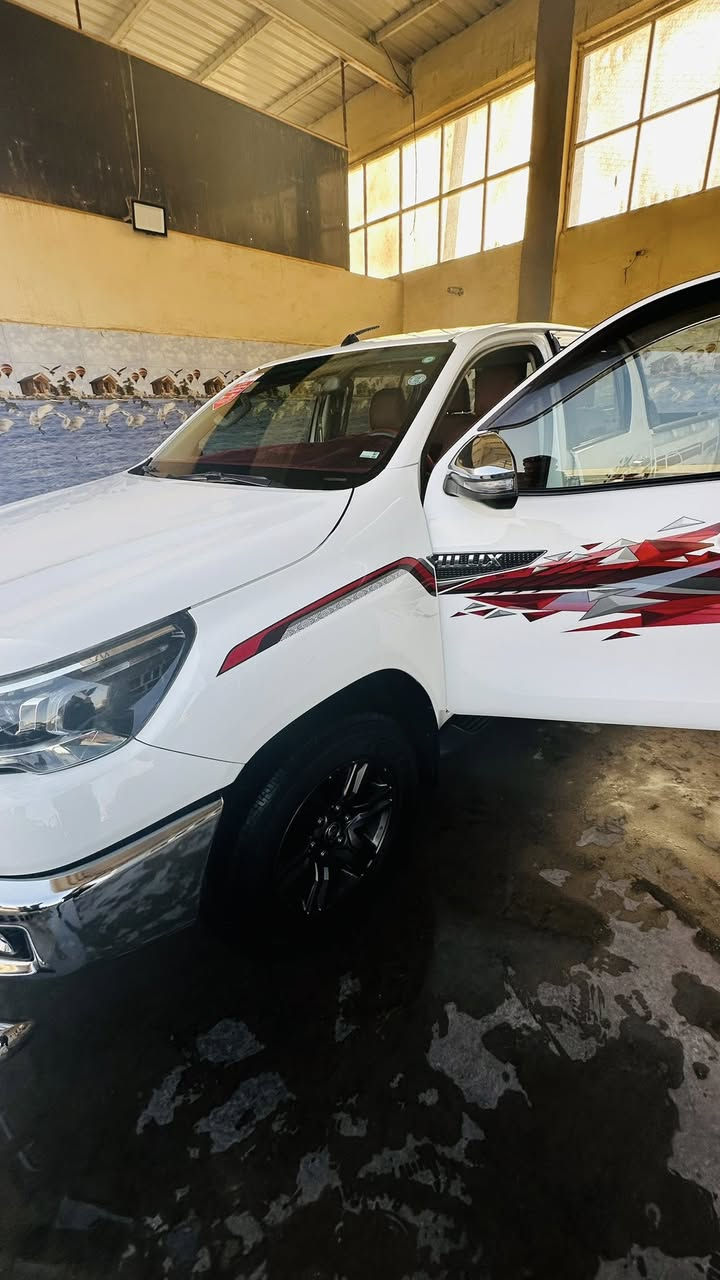 هيلوكس 2022 مكفوله كفاله عامه رقم اربيل فول مواصفات كير وتماتيك ساز محرك 4سلندر ماشيه 116التواصل على الرقم *********** العنوان الانبار الرمادي
