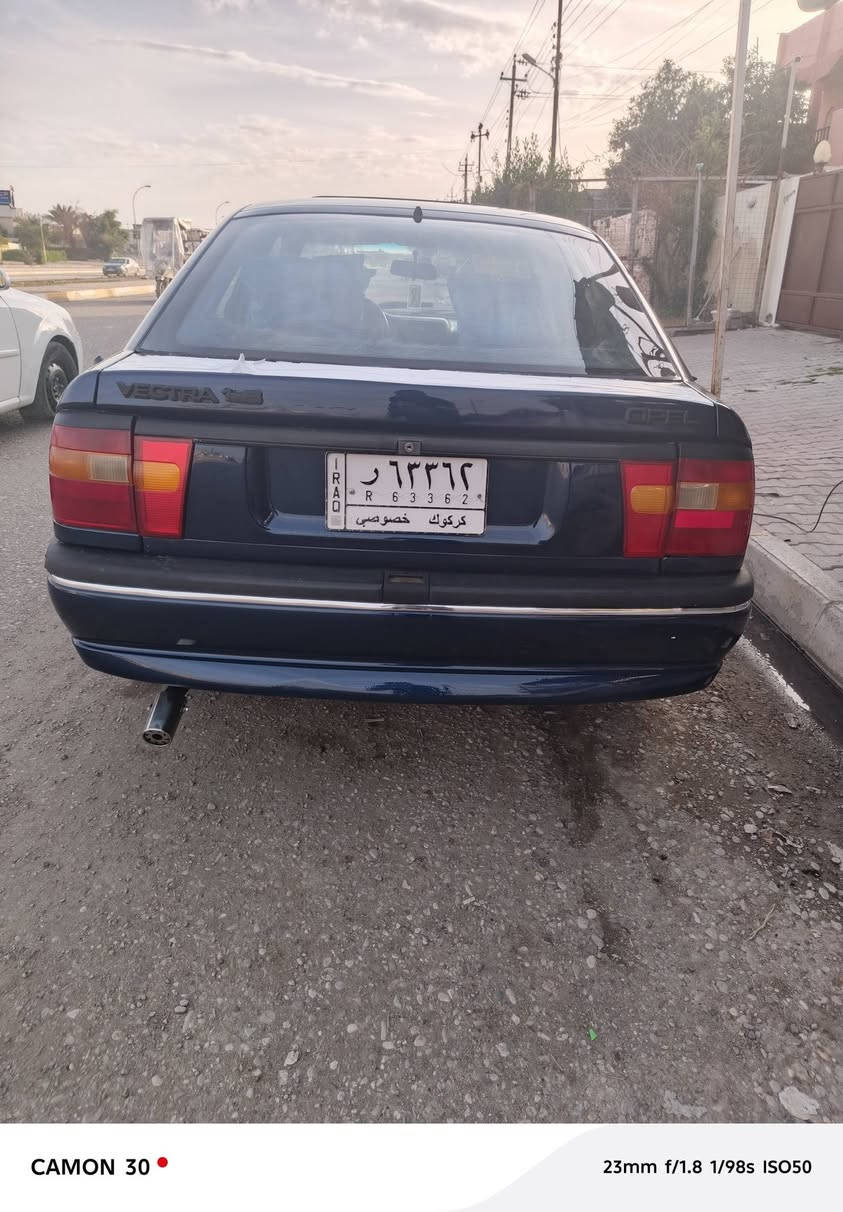 اوبل فكترا موديل 92حجم 18كير عادي اسلايت تخم تاير جديد كهربائية شغاله كلها مصبوغة للجماليه مابيها ضربه مشروع وطني ال 28 دفتر بانزين بيها شرط التحويل والوكالة السعر 35 العنوان كركوك مامتواجد ع الفيس الشراي يخابر ***********
