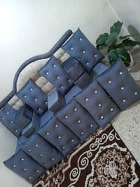 جلسة رصاصي • دواشك • مخدات