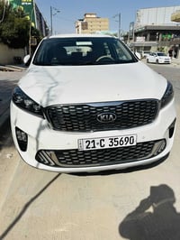 سورنتو ٢٠٢٠ • ٦ سلندر • جلد بقلاوة