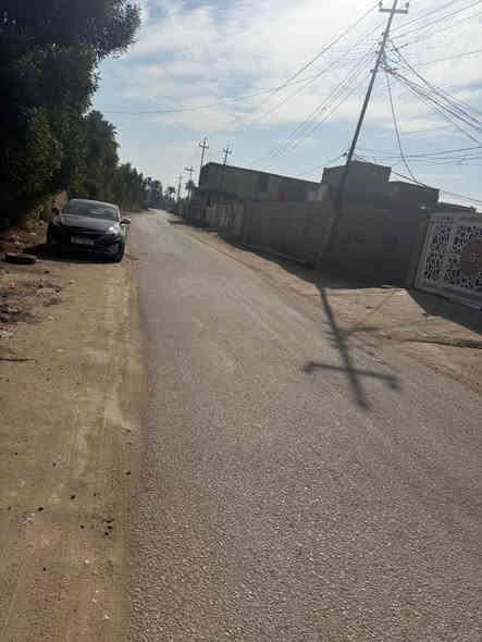 السلام عليكم 
يعلن مكتب الوسام الذهبي 
عن وجود دار (قطعه تفليش ) 
مساحه 200
طابو زراعي سند حديث 25

العنوان حله بابل زوير الغربي الشارع الرئيسي الي يربط زوير بسنجار 
السعر 115قابل للتفاوض 
تفاصيل أكثر مراجعه المكتب أو الاتصال عل الأرقام الموجوده في المنشور 
***********
*********** المصيب
