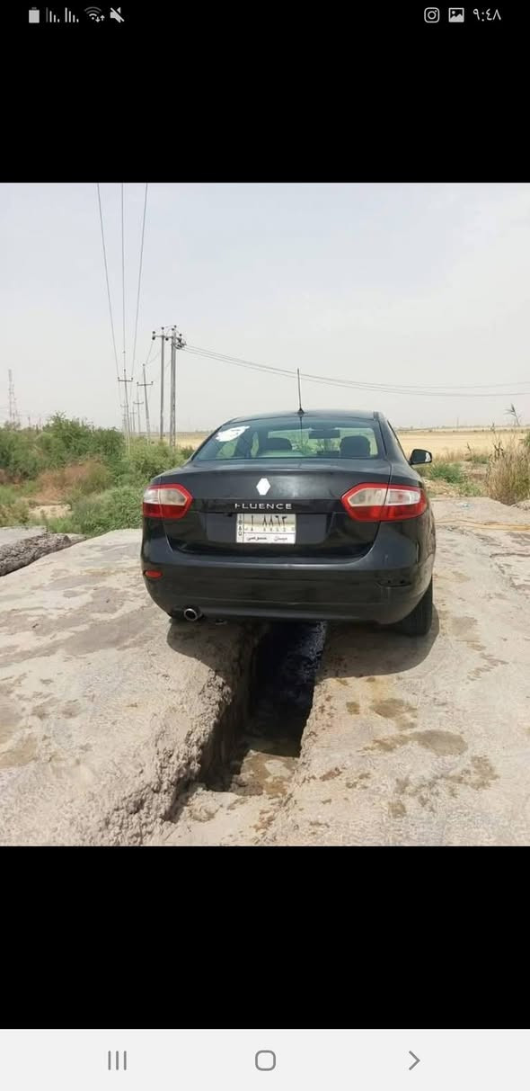 رينو فلاونس موديل 2012 سنويه ل30  المكينه المرغوبه ام القبق الاصفر مكينه مكفولة وتخبل 
السياره تشتغل طبيعي بس من تنمر ماتمشي انا ابيع كير بسعر جداً مناسب او مراوس عادي
هاتف ***********  وتساب والخاص مفتوح 
  مكان ميسان
