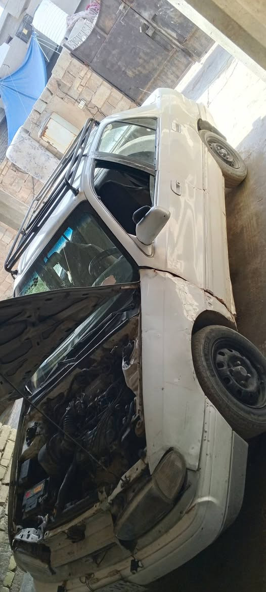 مكلف بنشر سلام عليكم سياره النترا كير وتماتيك  موديل 94رقم انبار تحويل ثاني يوم 
مكينه مجفته على يدي جديد عوزه ترتيب شويه 

صدره زين مكاني فلوجه شارع نهار فليح السعر المطلوب 18وبيه مجال رقم ‏‪***********‬‏صاحب السياره
