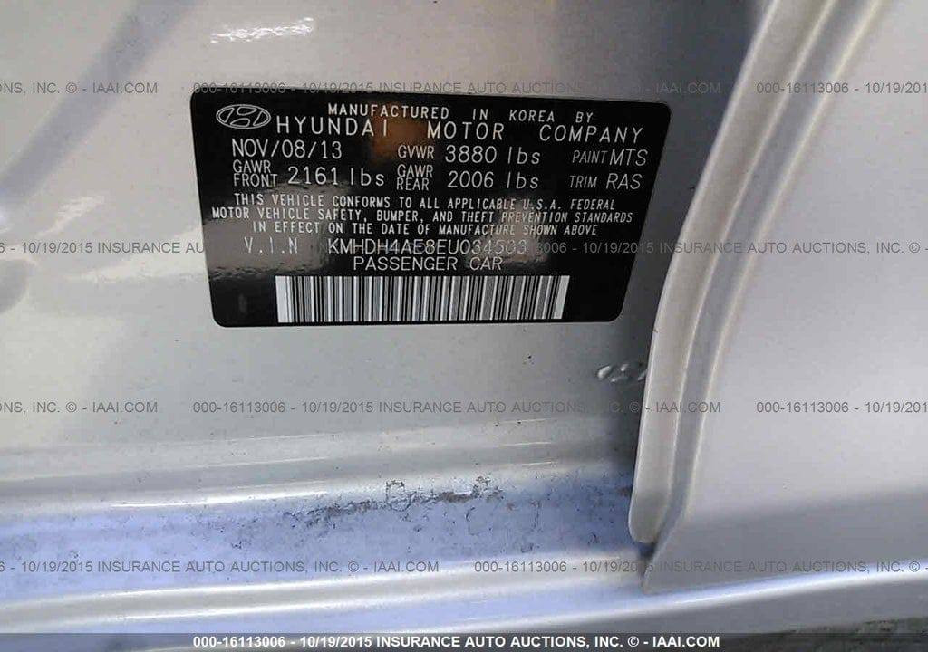 السلام عليكم النترا مديل 2014 لمتد فول مواصفات اكدر اسوي الك جريده مال مواصفات بس تجي وتشوفه احسن من الكلام والسياره الله شاهد احلا من الصوره محرك 1800 بسمي السياره  كير مكينه مكفولات لاتنقيص ولا تبخير ولا بياع شراي السياره عدي صارله 3 سنوات خير من الله سنويه تنتهي 2027مكان السياره عزيزيه واسط قريب على تقاطع الصويره سعره 115 وبيه مجال للتفاصيل اكثر خابر وكون الك بالخدمه (***********)(***********)
