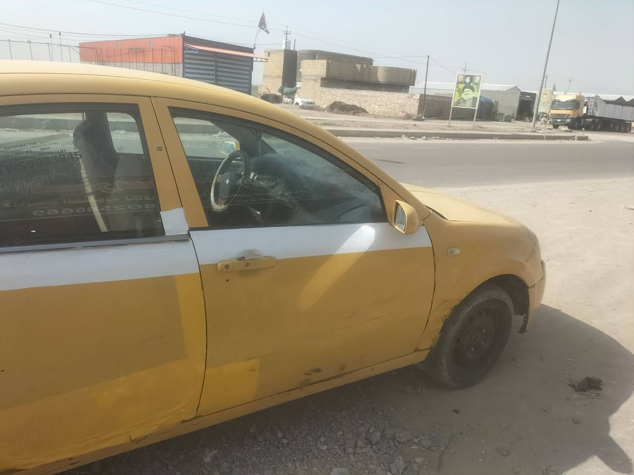 السلام عليكم سياره شيري موديل 2012 للبيع مكينه وقير وحداديه ما بيهن شي كهربائيات شغه طائرات جدد فقط بس البيبان بيهن خياس سياره جاهزه رقم انجليزي دولي ب 22 وبيها مجال المكان الديوانيه قضاء غماس ***********
