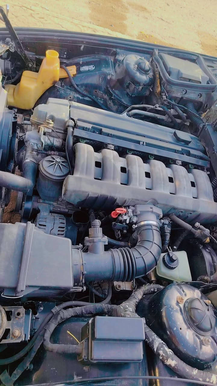 السلام عليكم بي ام ٥٢٥ اصل للبيع رقم بغداد مكينه ٥٢٥ تك فانوس مسكر لا تنقيص ولا بخار سنويه صاقطه ٢١  كيرها تعبان مكان بابل الشوملي ***********    ***********  سعر ٣٨ وبيها مجال
