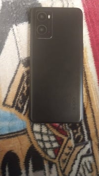 جهاز oppo A60 للبيع نظيف مثل مموضح بالصور ذاكرته 128 شحنه سريع وحلو سع...