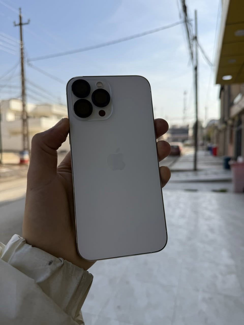 سلا عليكم آيفون 13برو ماكس ذاكره 128
تك سيم 

نموذج  M 

بطاريه 98 مرفعه وكاله 

الجهاز شرط ما مفتوح ولا مبدل اي شي وأنطي ضمان الفحص  

السعر 675 وبي مجال بسيط 

عنوان موصل حي البكر 

للتواصل. *********** بي وتساب فقط 
 للاتصال.***********
