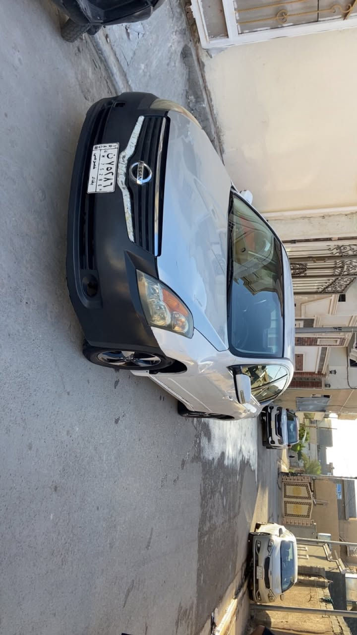 للبيع نيسان التيما ٢٠٠٨ امريكي حادثه خلفي و بالعراق جاملغ وبنيد بدون دواخل بدون شواصي كير ومكينه بحاله ممتازه سعر ٦٣ وبيه مجال  ***********
