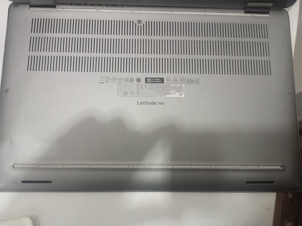 لابتوب نوع dell
Processor core i7 gen 10
Ram 16GB
Screen touch 15"
Hard 512 ssd

Models Latitude 7410

البيع للسعر الاعلى 

صوره 🥹👇👇👇👇👇👇
 فيها خلل بسيط بالنرمادة موضحة بالصورة


**إذا كنت صاحب هذا الإعلان وتريد حذفه لأي سبب، رجاءا أرسل رسالة إلى الدعم الفني**